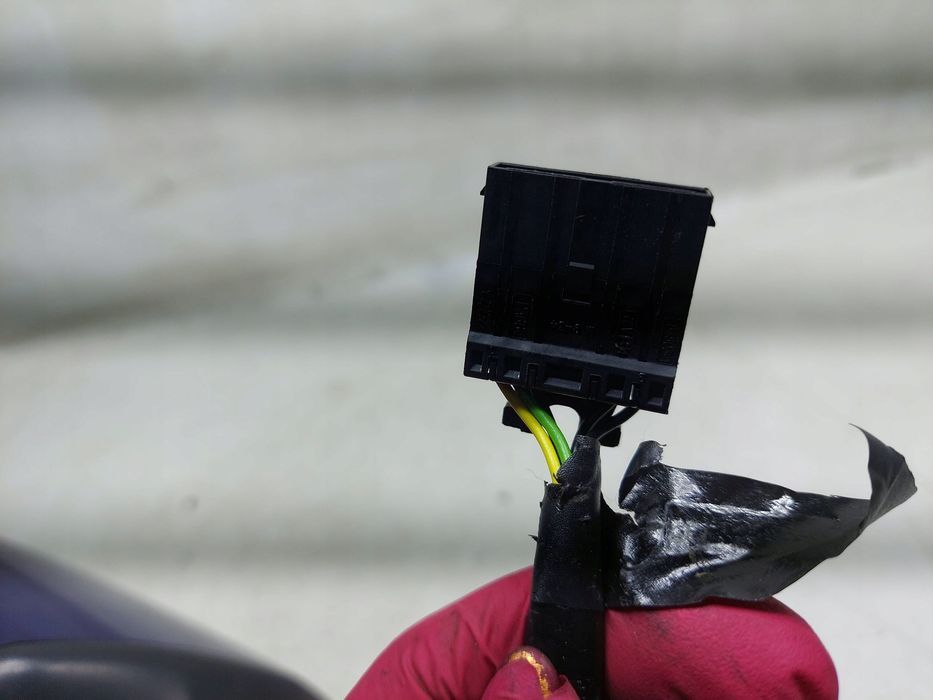 Lusterko Lewe 5 Pin Opel Zafira B