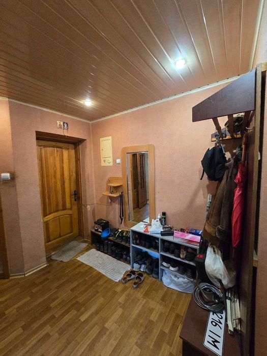 Продам 3к біля Конкорду