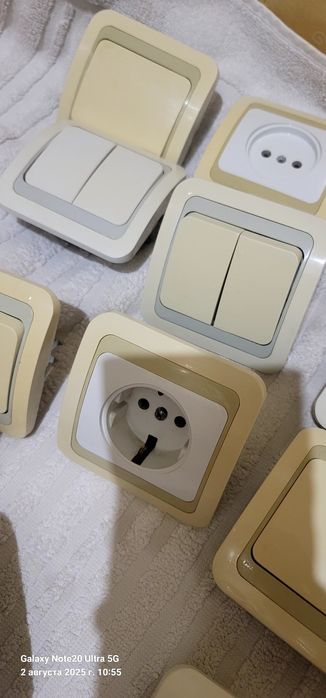 Розетки і вимикачі б/у MAKEL (Турція)