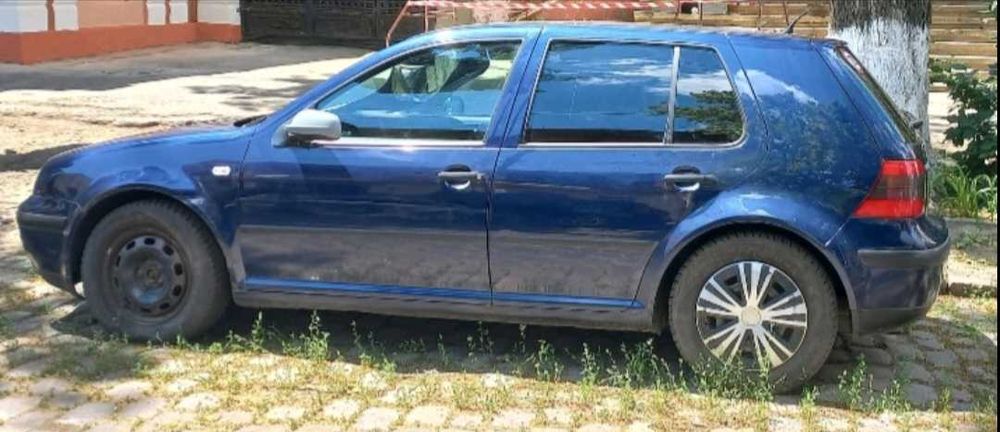 Продам Volkswagen Golf 4 газ/бензин