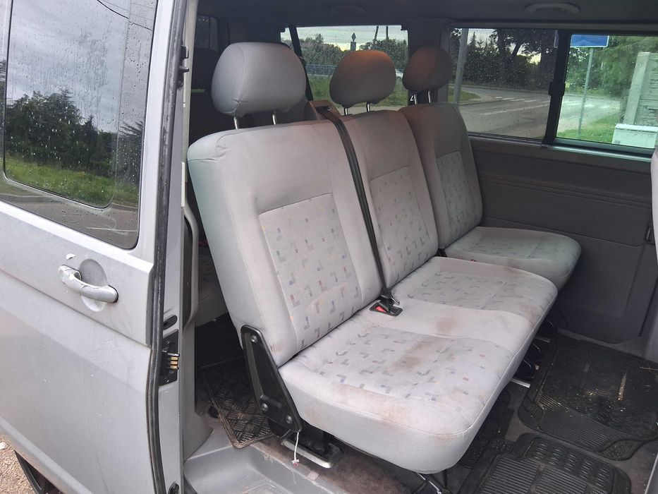 vw t5 wnerze do czrawelle na dwoje drzwi suwane tapicerki itp