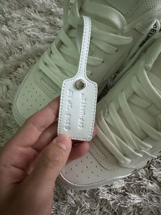 off white for walking