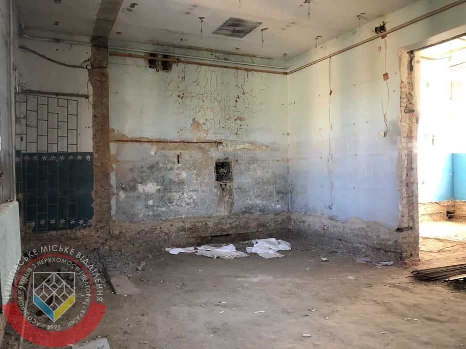 RLT V01 Оренда фасадного приміщення, вул. О. Довженка 96