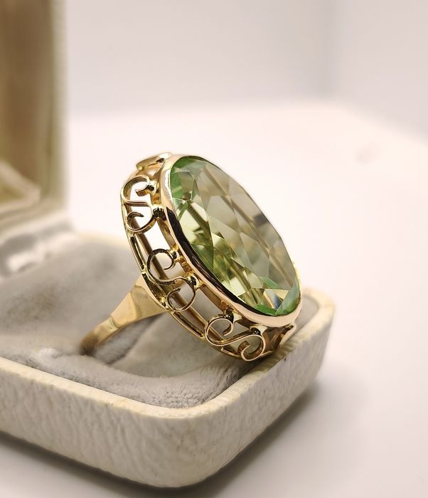 śliczny dawny złoty pierścionek Landrynka złoto 585 14K Prl