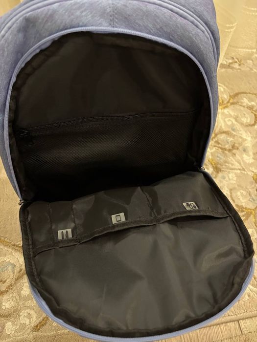 Рюкзак шкільний.