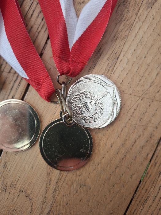 5 medali na dowolna okazje