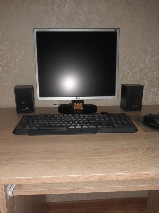 Настольный компьютер б/у