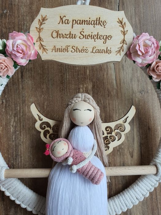 Anioł Stróż z dzieciątkiem pamiątka chrztu chrzest makrama