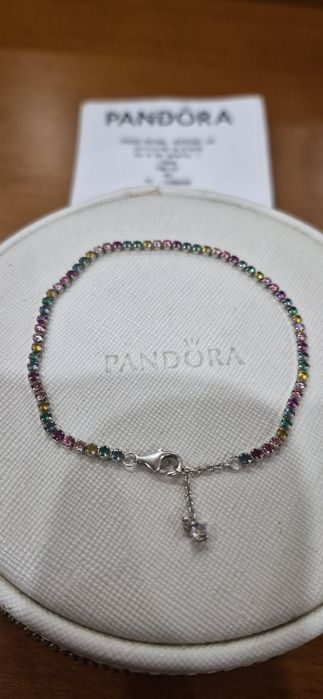 Pulseira Pandora Nova