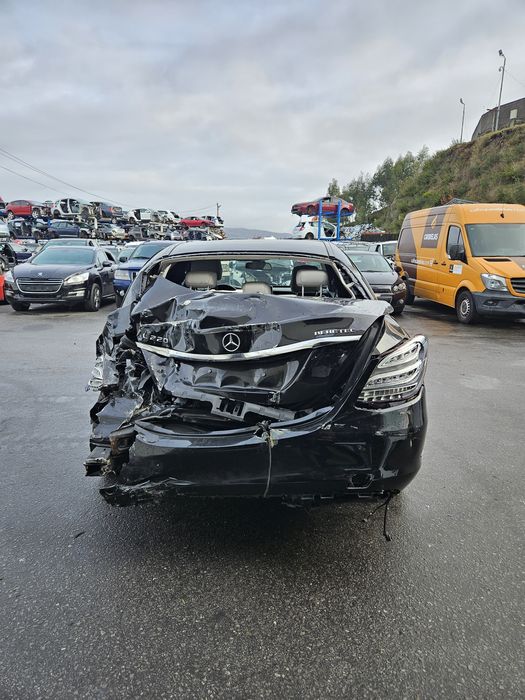Mercedes-Benz C 220 BlueTEC W205  de 2016 para peças