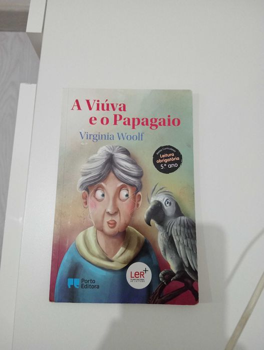 Livro a Viúva e o Papagaio