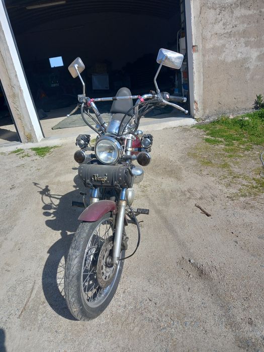 Mota yamaa 250 em bom estado