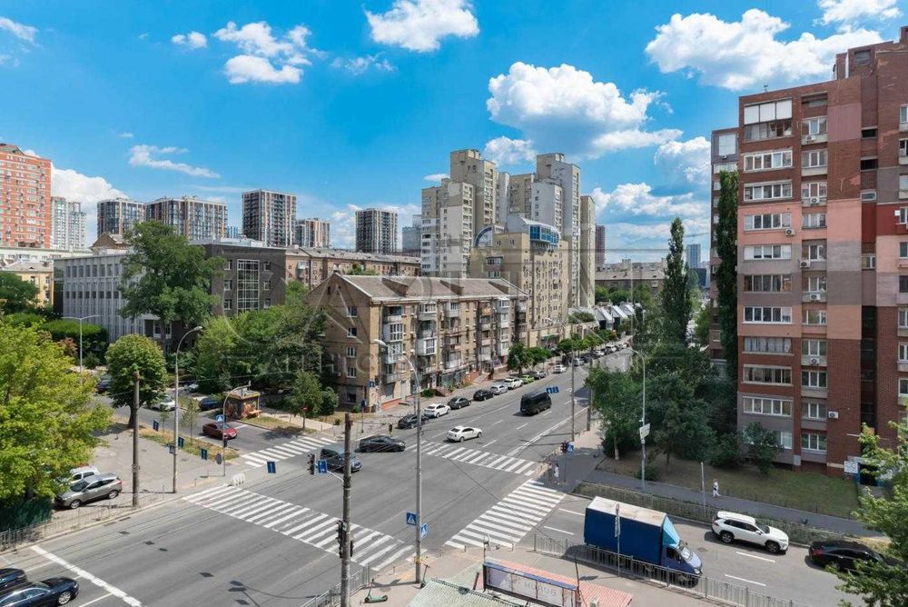 ТОП пропозиція сучасна 4к квартира 109м2 у Центрі Столиці Антоновича