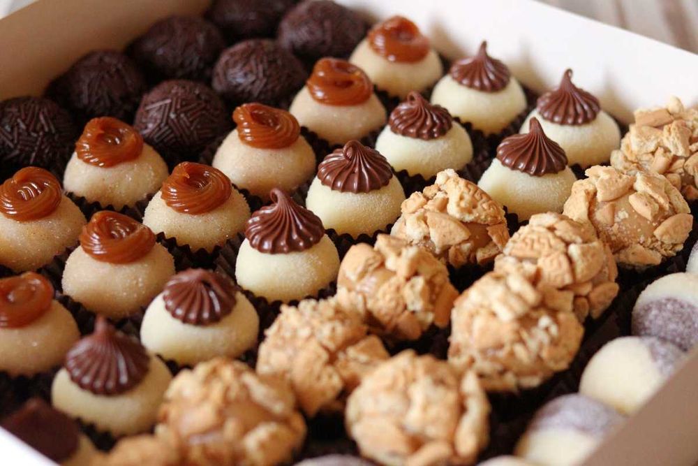 Brigadeiros e Doces Festa