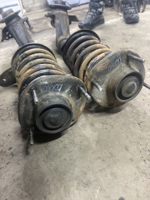 Стойка в сборе передней подвески б/у Daewoo Lanos, Sens, Nexia