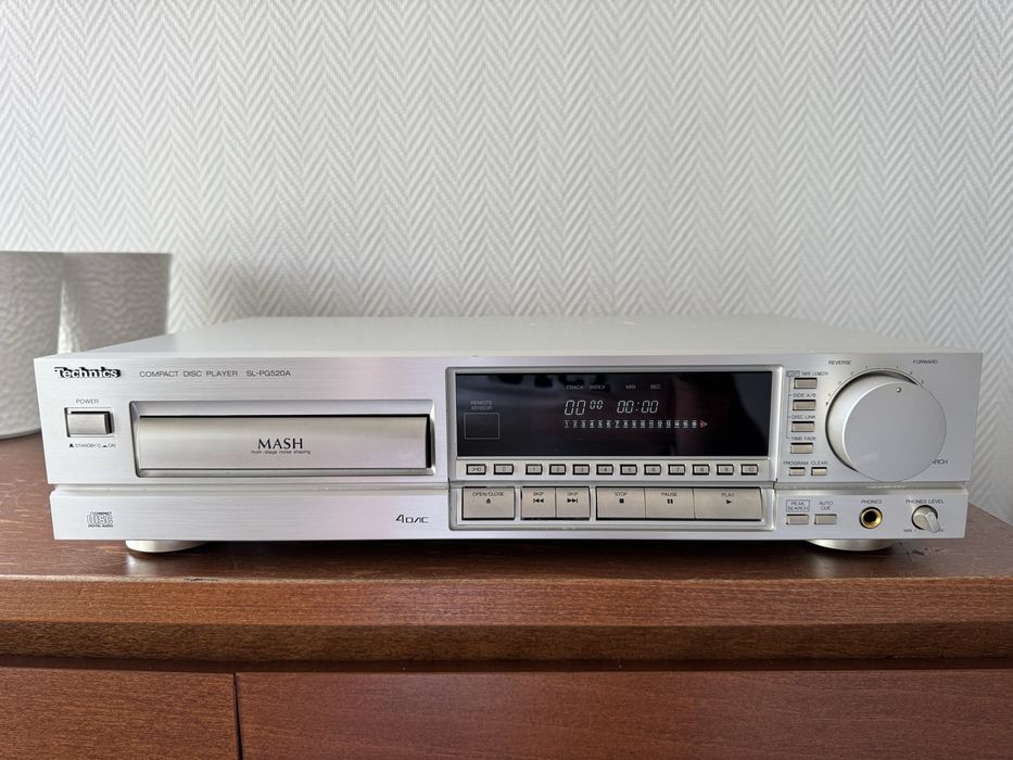 Odtwarzacz cd Technics SL-PG520A