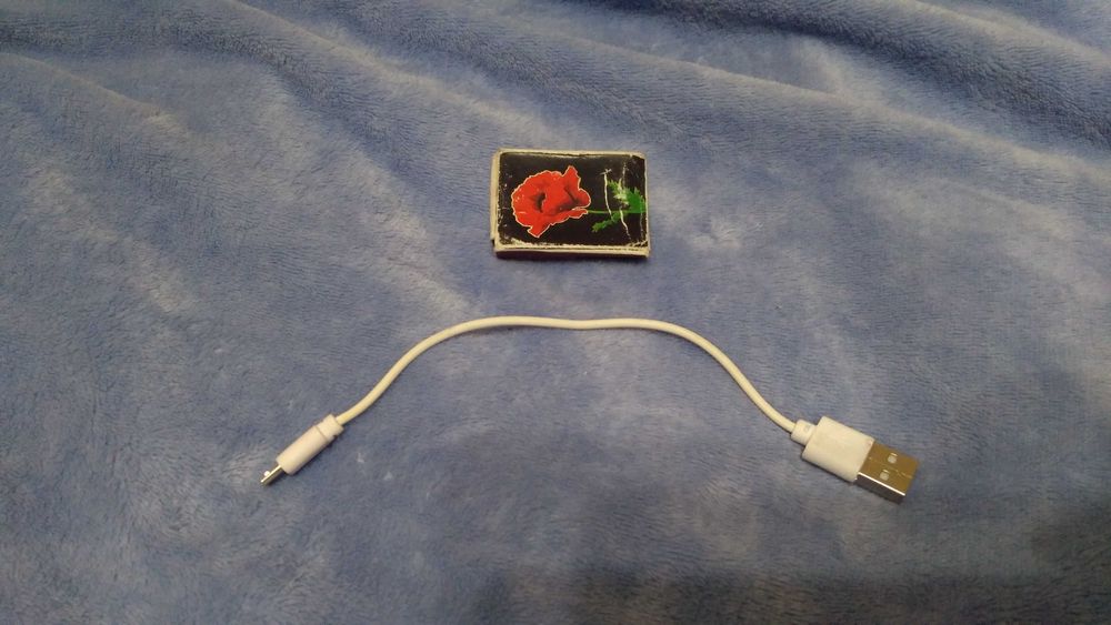 Новий USB-кабель класичний до ноутбука/смартфона. Довжина: 18 см.