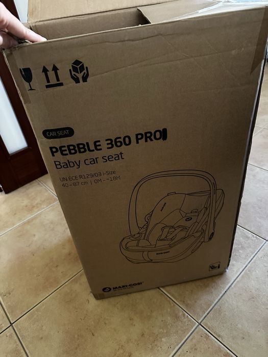 Maxi-Cosi Pebble 360 Pro + Base FamilyFix 360 + Adaptadores