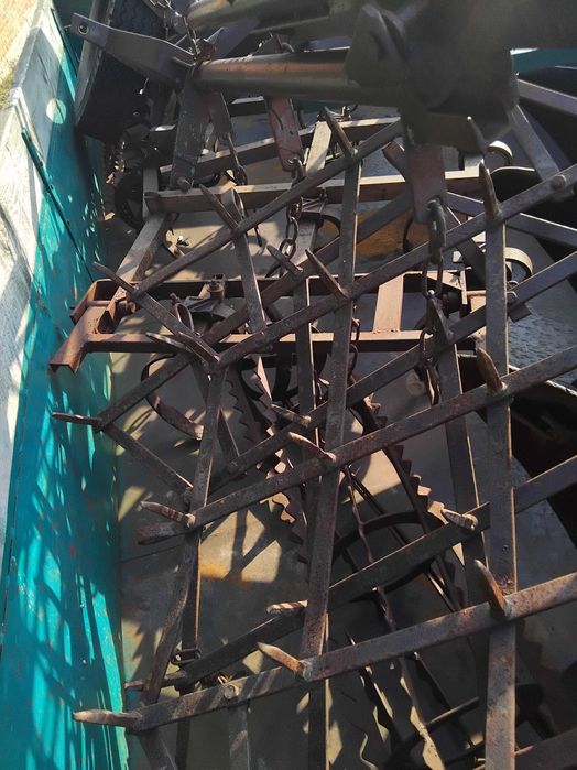 Przyczepa wywrotka 4 tonowa,zabudowa.