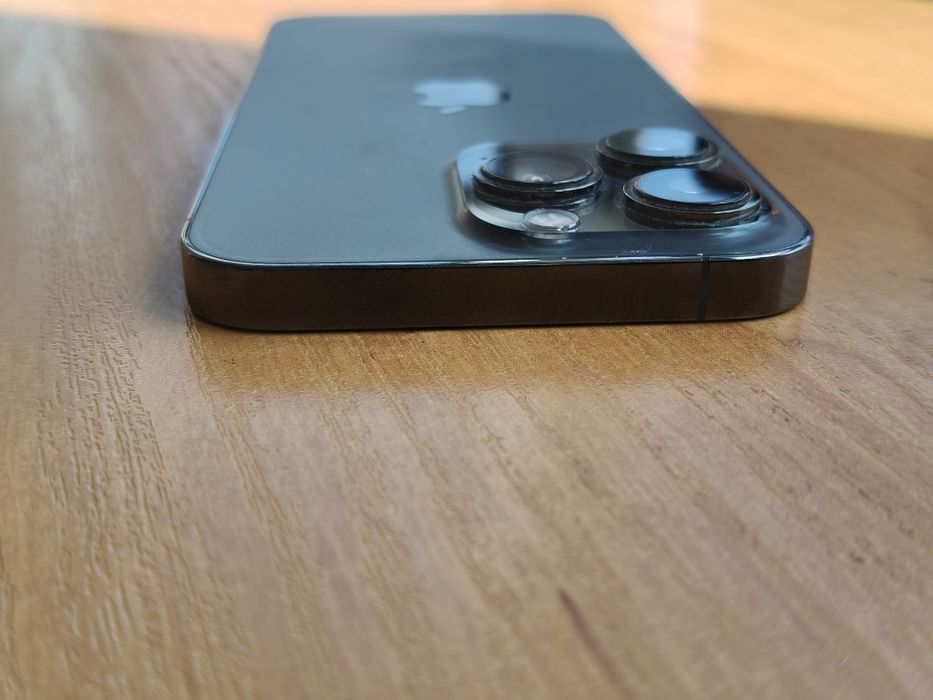 iPhone 13pro 128 neverlock space grey