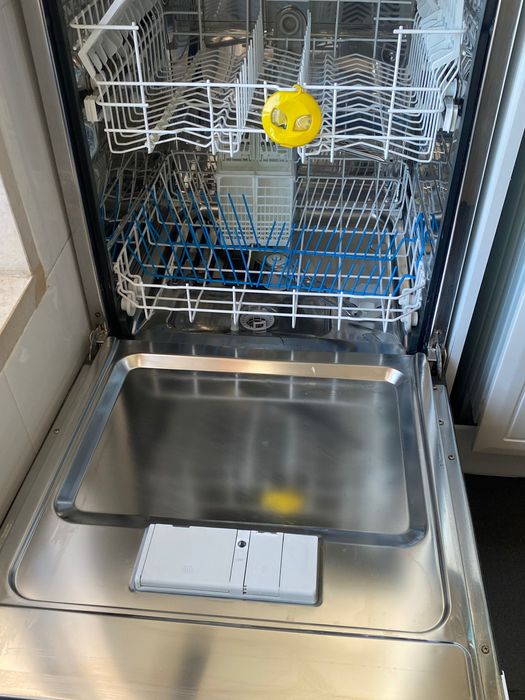 Maquina Lavar loiças