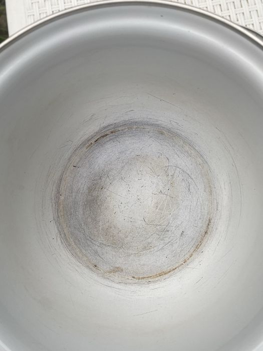 Garnki 4 sztuki plus jedna