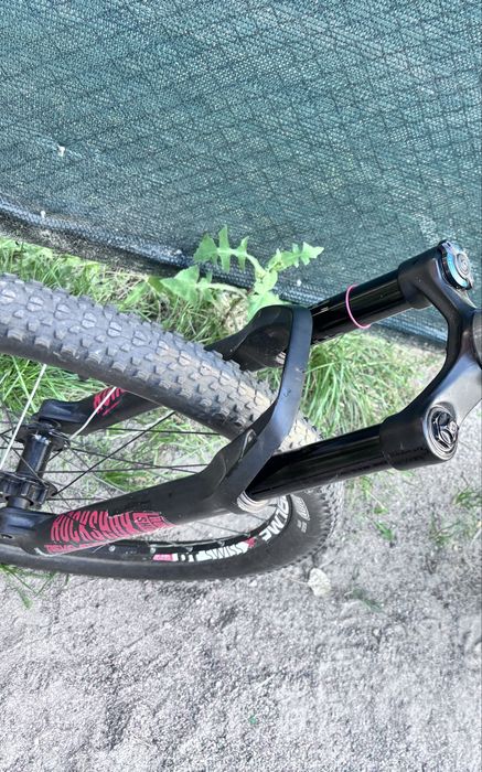 Вилка Rockshox revelation 29 RC Debon air 150mm 35