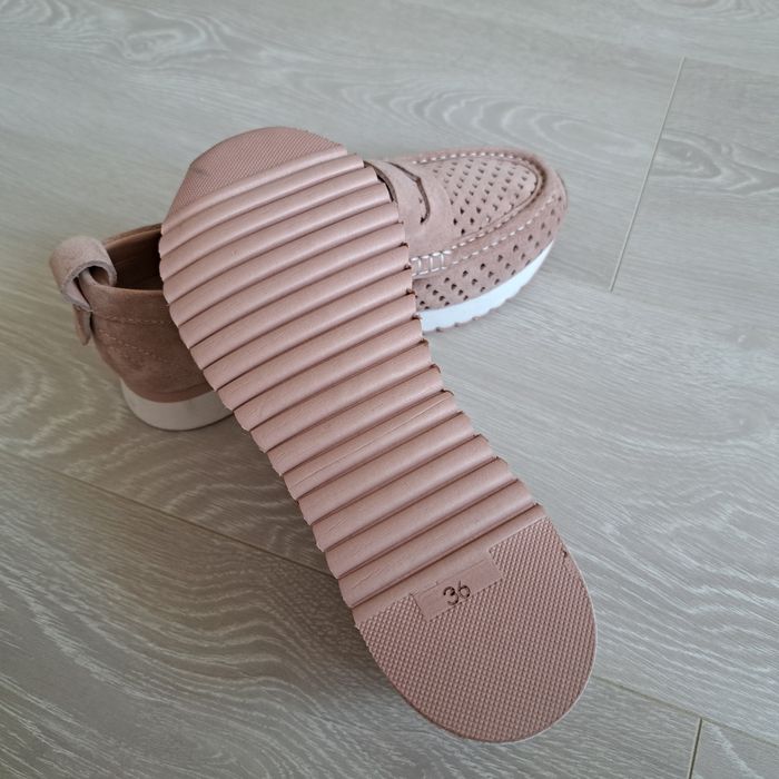 Взуття обувь туфлі лофери кросівки туфли кроссовки