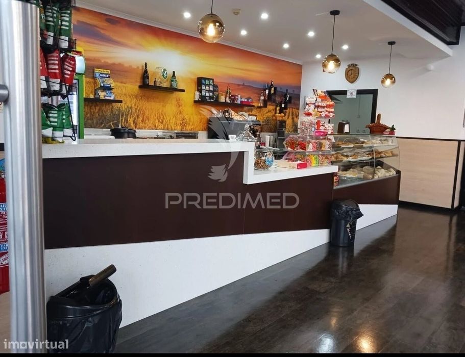 Trespasse Café em Tomar - Excelente localização