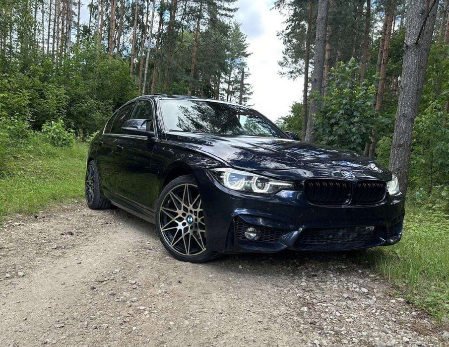 BMW 330, 2017, 2.0