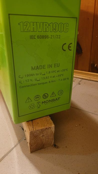 Аккумулятор. MONBAT. 12V. 190Ah.