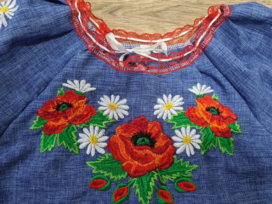 Вишиванка дл дівчинки на зріст 116-122 см
