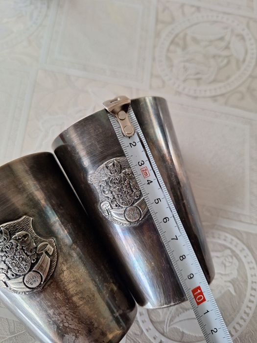 Посріблені колекційні чарки.