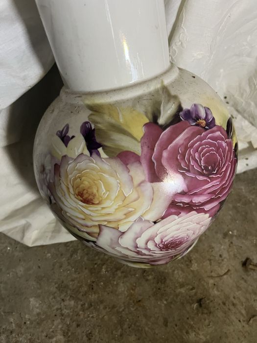 Jarra florida com  medidas