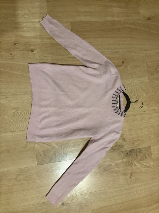 Rozowy sweterek damski