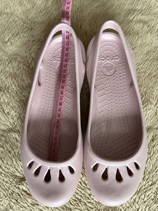 Baleriny Crocs W 11 wkladka ok.27,5 cm.