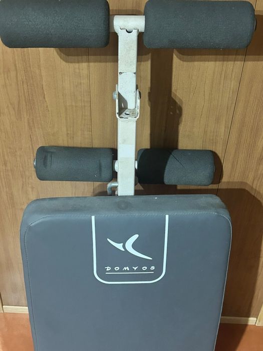 Banco de treino de abdominais