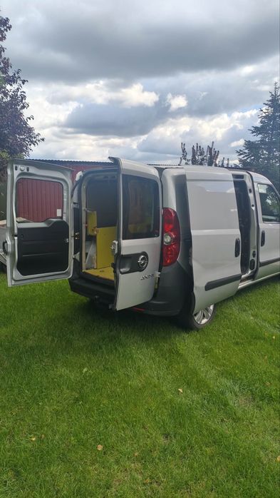 Opel combo VAN 2.0 CDTI 135KM wymieniony rozrząd