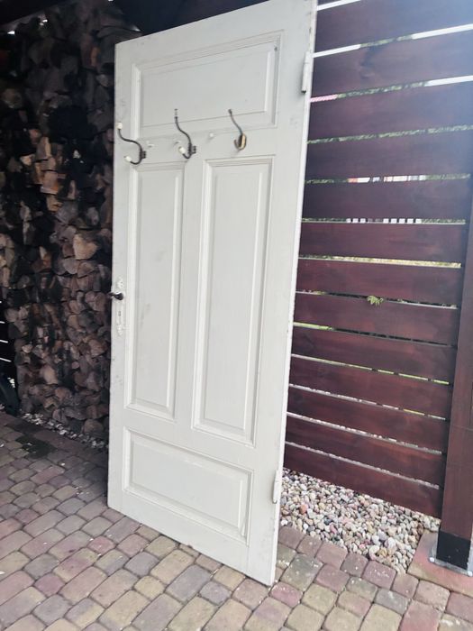Stare drewniane dzwi do renowacji 3 szt