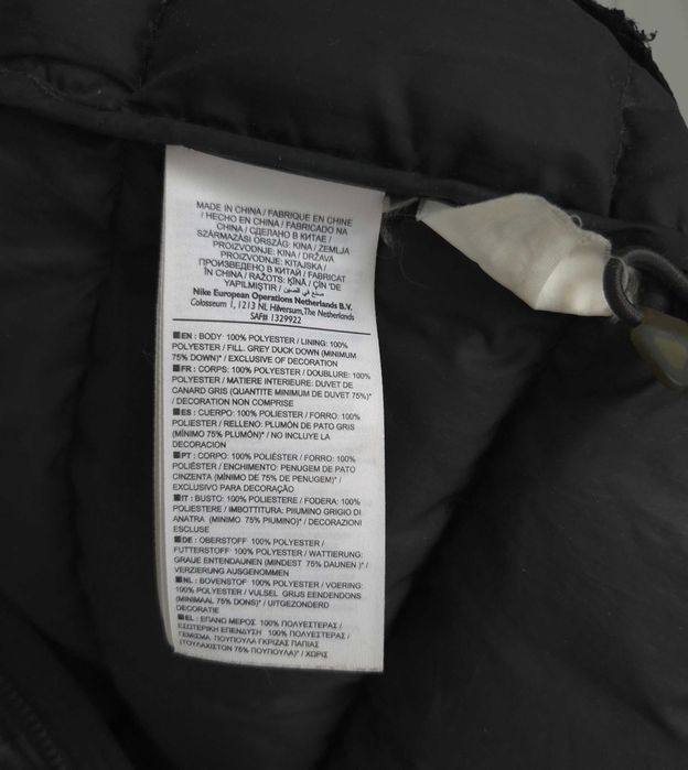 Nike пуховой жилет