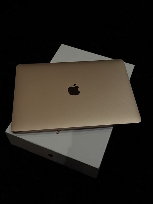 MacBook Air 13” 2019 Gold | i5 | 8GB RAM