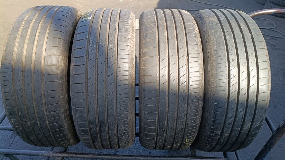 215.50.17 goodyear efficient grip performance topczewski team