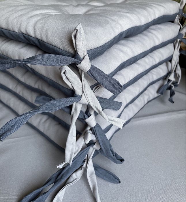 Подушки для крісел, на табурети, на стільці, в школу, садочок.