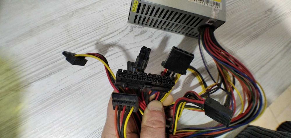 Блок питания chieftec 180в бп 180w