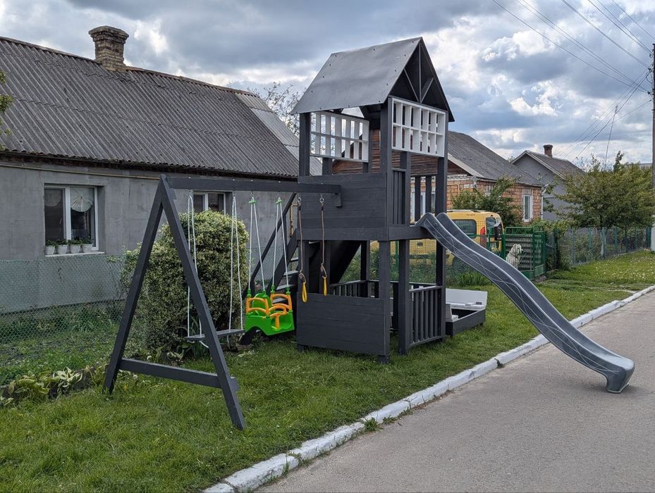 Дитячий  майданчик/Діти/Вироби/Дім/Майданчик