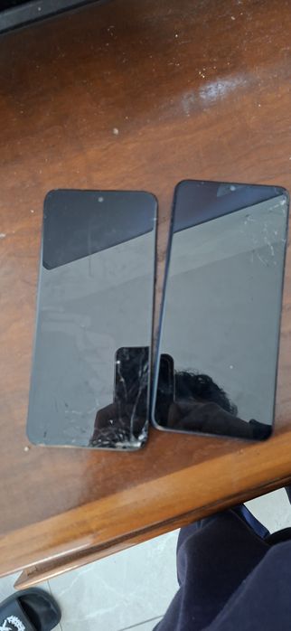 2 Telemóveis (Samsung + Honor) para peças ou reparo | 64GB + 128GB | Tela danificada