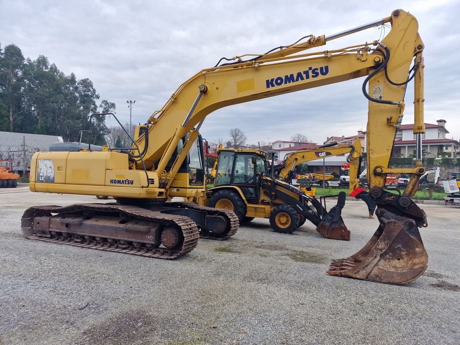 Escavadora komatsu pc 210
