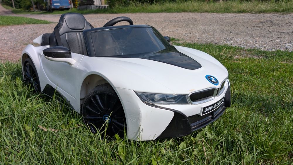 Дитячий електромобіль BMW i8 Coupe, дитячий автомобіль