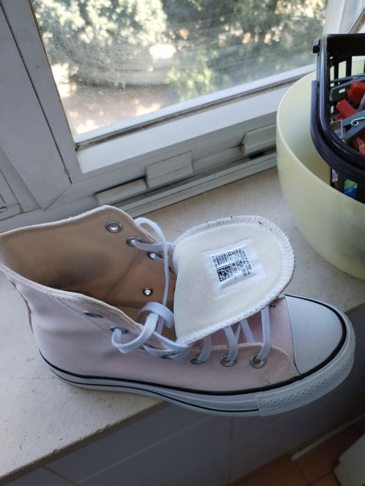 Tênis allstar rosa claro, tamanho 36