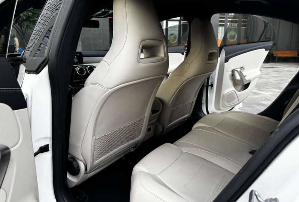 Mercedes-Benz CLA-Class 2021 Мерседес бенз цла клас